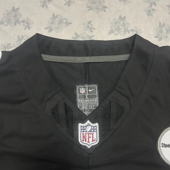 NFL Russell Wilson Pittsburgh Steelers Nike #3 Jersey - Picture 6 of 6